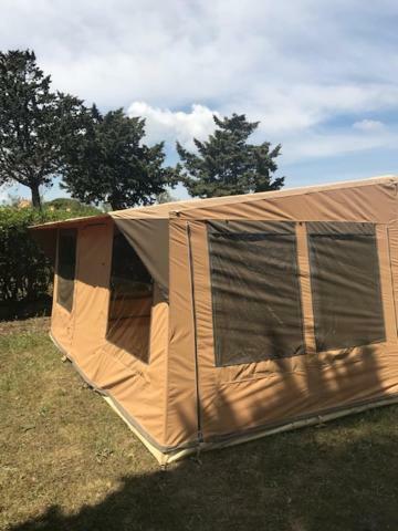 Oh! Campings La Brise Saintes-Maries-de-La-Mer Exterior foto